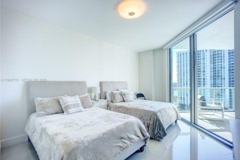 Copropriété à vendre à North Miami Beach, Floride: 2 chambres, 155.15 m2 № 2004569 - photo 11