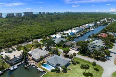 Casa en venta en Hutchinson Island South, Florida, 2 dormitorios, 160.35 m2 № 1154363 - foto 1