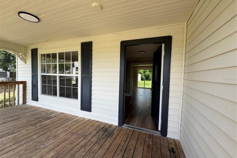 House in Frostproof, Florida 3 bedrooms, 110 sq.m. № 1792739 - photo 4