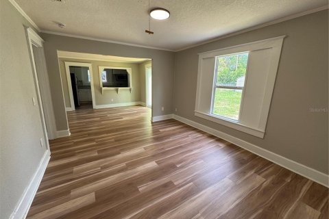 House in Frostproof, Florida 3 bedrooms, 110 sq.m. № 1792739 - photo 13