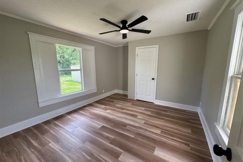 House in Frostproof, Florida 3 bedrooms, 110 sq.m. № 1792739 - photo 12