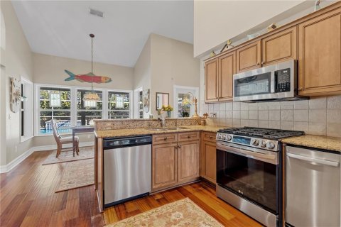 House in Fort Myers, Florida 3 bedrooms, 229.1 sq.m. № 1447519 - photo 14