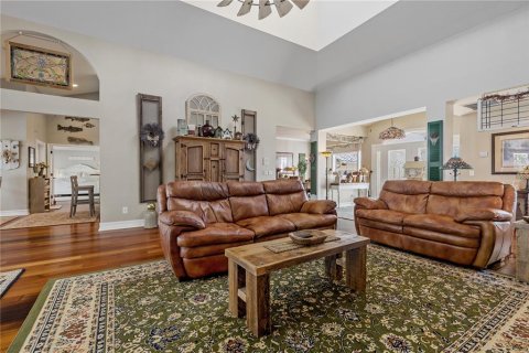 House in Fort Myers, Florida 3 bedrooms, 229.1 sq.m. № 1447519 - photo 8