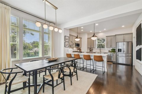 Townhouse in Tampa, Florida 3 bedrooms, 190.91 sq.m. № 1831267 - photo 9