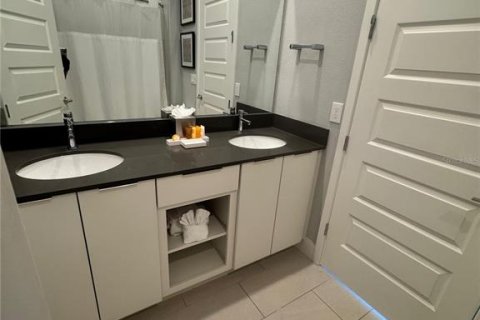 Купить кондоминиум в Фор-Корнерс, Флорида 4 комнаты, 244.33м2, № 2110988 - фото 10