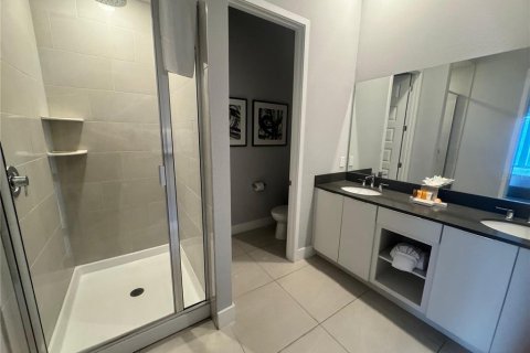 Купить кондоминиум в Фор-Корнерс, Флорида 4 комнаты, 244.33м2, № 2110988 - фото 29