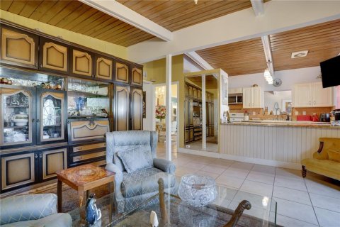 Casa en venta en Tampa, Florida, 3 dormitorios, 227.52 m2 № 1448067 - foto 8