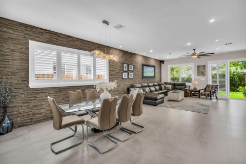 Townhouse in Fort Lauderdale, Florida 3 bedrooms, 220.92 sq.m. № 2087626 - photo 6