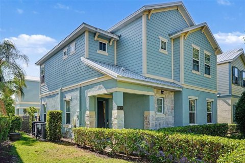 Casa en Four Corners, Florida 5 dormitorios, 285.77 m2 № 2126959