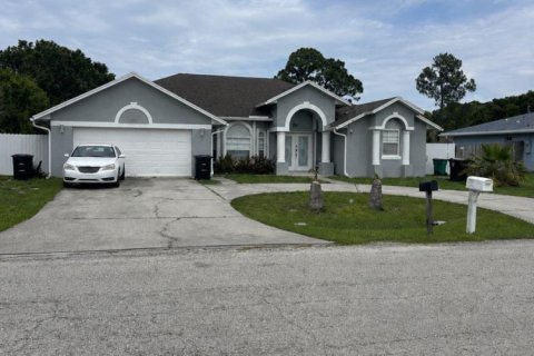 Casa en Port St. Lucie, Florida 3 dormitorios, 191.94 m2 № 2177018