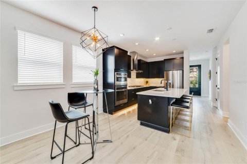 Casa en alquiler en Orlando, Florida, 2 dormitorios, 134.71 m2 № 1808306 - foto 9