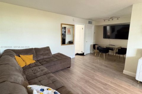Copropriété à vendre à Miami Beach, Floride: 1 chambre, 61.5 m2 № 2057279 - photo 11