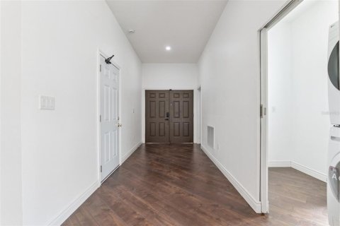 Casa en venta en Orlando, Florida, 5 dormitorios, 209.12 m2 № 2385590 - foto 25