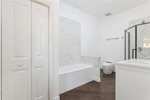 Casa en venta en Orlando, Florida, 5 dormitorios, 209.12 m2 № 2385590 - foto 17