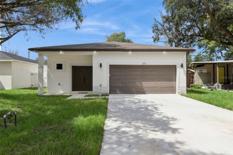 Casa en venta en Orlando, Florida, 5 dormitorios, 209.12 m2 № 2385590 - foto 23