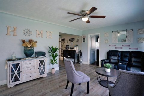 Villa ou maison à vendre à Lake Worth, Floride: 3 chambres, 150.41 m2 № 2433407 - photo 3