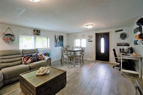 Villa ou maison à vendre à Lake Worth, Floride: 3 chambres, 150.41 m2 № 2433407 - photo 8