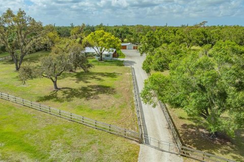 Casa en alquiler en Sarasota, Florida, 3 dormitorios, 232.26 m2 № 1388959 - foto 5