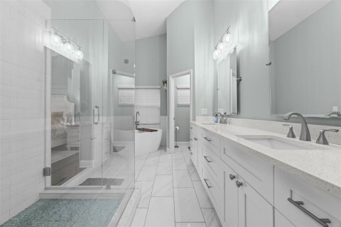 House in Riverview, Florida 4 bedrooms, 222.97 sq.m. № 2393654 - photo 30