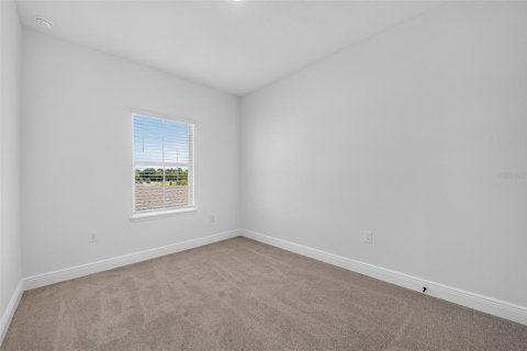 Townhouse in Windermere, Florida 3 bedrooms, 157.84 sq.m. № 2379752 - photo 12