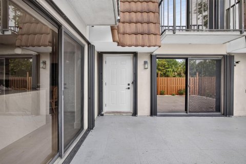 Touwnhouse à vendre à West Palm Beach, Floride: 2 chambres, 114.83 m2 № 2431462 - photo 6