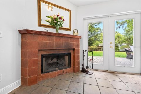 House in Orlando, Florida 3 bedrooms, 161.28 sq.m. № 2239398 - photo 14