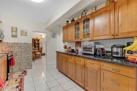 Villa ou maison à vendre à Coral Gables, Floride: 3 chambres, 152.64 m2 № 2179925 - photo 11