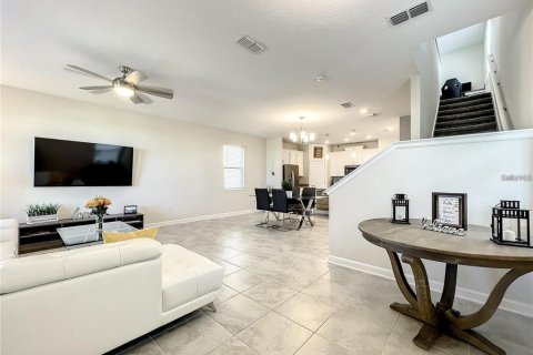 Casa en alquiler en Winter Garden, Florida, 4 dormitorios, 189.71 m2 № 1915408 - foto 9