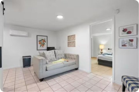 Casa en venta en Tampa, Florida, 4 dormitorios, 167.78 m2 № 2386485 - foto 27