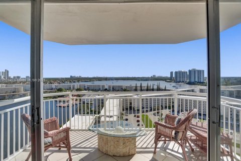 Copropriété à vendre à Aventura, Floride: 1 chambre, 93.37 m2 № 1958753 - photo 4
