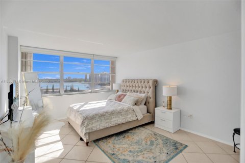 Copropriété à vendre à Aventura, Floride: 1 chambre, 93.37 m2 № 1958753 - photo 13