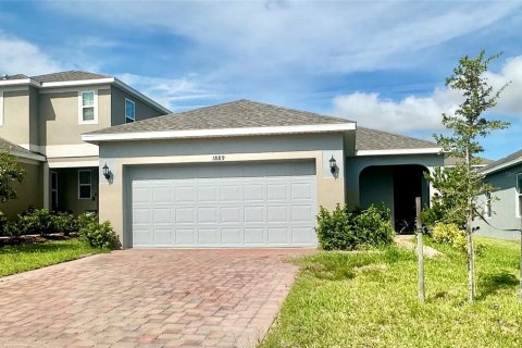 Villa ou maison à louer à Groveland, Floride: 4 chambres, 176.98 m2 № 1902883 - photo 2