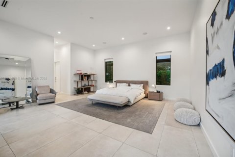 Casa en venta en Pinecrest, Florida, 6 dormitorios, 606.65 m2 № 1961144 - foto 30