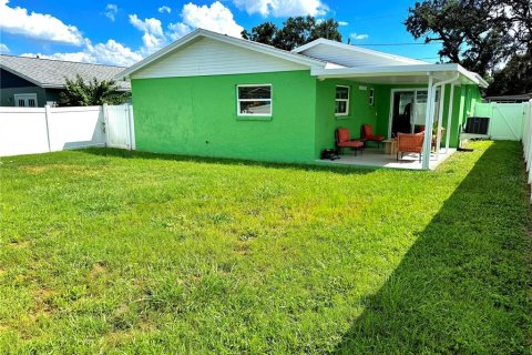 Villa ou maison à vendre à Tampa, Floride: 3 chambres, 116.69 m2 № 1905446 - photo 20