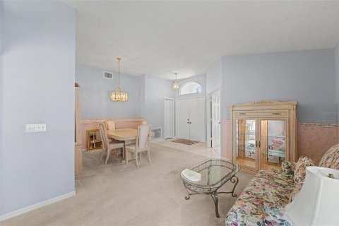 Casa en venta en Wesley Chapel, Florida, 3 dormitorios, 174.01 m2 № 2215881 - foto 4