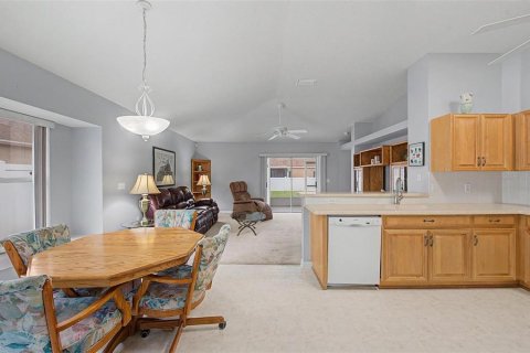 Casa en venta en Wesley Chapel, Florida, 3 dormitorios, 174.01 m2 № 2215881 - foto 9