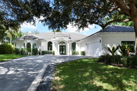 Casa en West Palm Beach, Florida 4 dormitorios, 418.52 m2 № 2243253