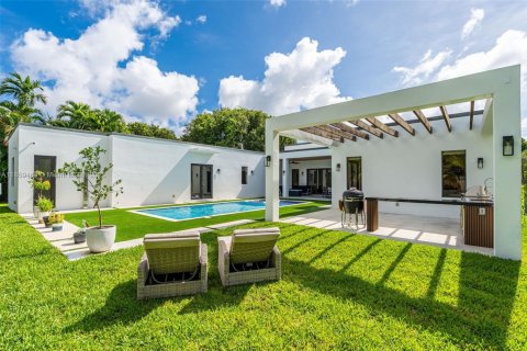 Casa en venta en Miami, Florida, 5 dormitorios, 374.3 m2 № 1886519 - foto 8