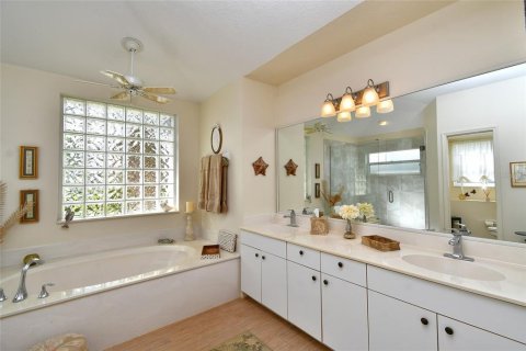 Villa ou maison à vendre à Punta Gorda, Floride: 3 chambres, 193.24 m2 № 2233505 - photo 20