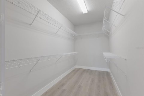 Touwnhouse à louer à Sarasota, Floride: 3 chambres, 218.78 m2 № 2149944 - photo 25