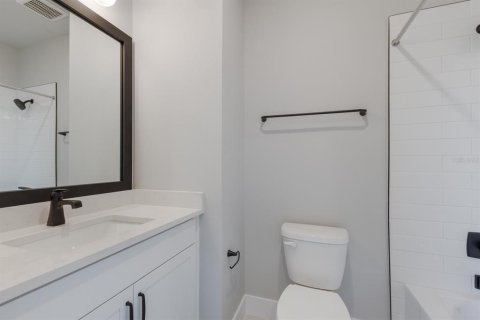Touwnhouse à louer à Sarasota, Floride: 3 chambres, 218.78 m2 № 2149944 - photo 18