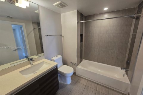 Apartment in Miami, Florida 2 bedrooms, 96.8 sq.m. № 2002716 - photo 21