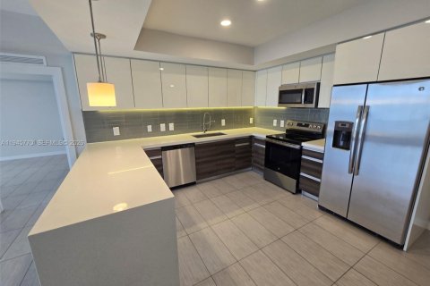 Apartment in Miami, Florida 2 bedrooms, 96.8 sq.m. № 2002716 - photo 10