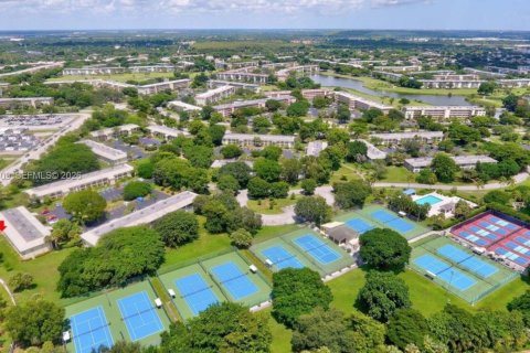 Copropriété à vendre à Coconut Creek, Floride: 1 chambre, 73.76 m2 № 2059181 - photo 3