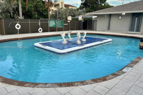 Copropriété à vendre à Coconut Creek, Floride: 1 chambre, 73.76 m2 № 2059181 - photo 30