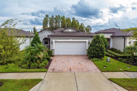 Villa ou maison à vendre à Land O' Lakes, Floride: 2 chambres, 136.66 m2 № 2424323 - photo 2