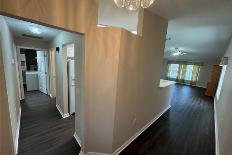House in Leesburg, Florida 2 bedrooms, 123.37 sq.m. № 2277644 - photo 7