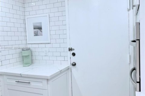 Купить кондоминиум в Форт-Лодердейл, Флорида 2 спальни, 98.94м2, № 2032027 - фото 6
