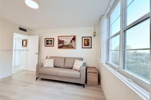 Купить кондоминиум в Форт-Лодердейл, Флорида 2 спальни, 98.94м2, № 2032027 - фото 13