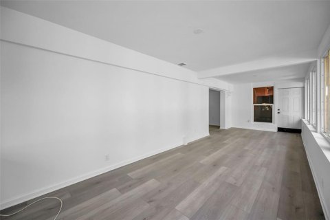 Villa ou maison à vendre à Palm Harbor, Floride: 2 chambres, 108.88 m2 № 2143302 - photo 17